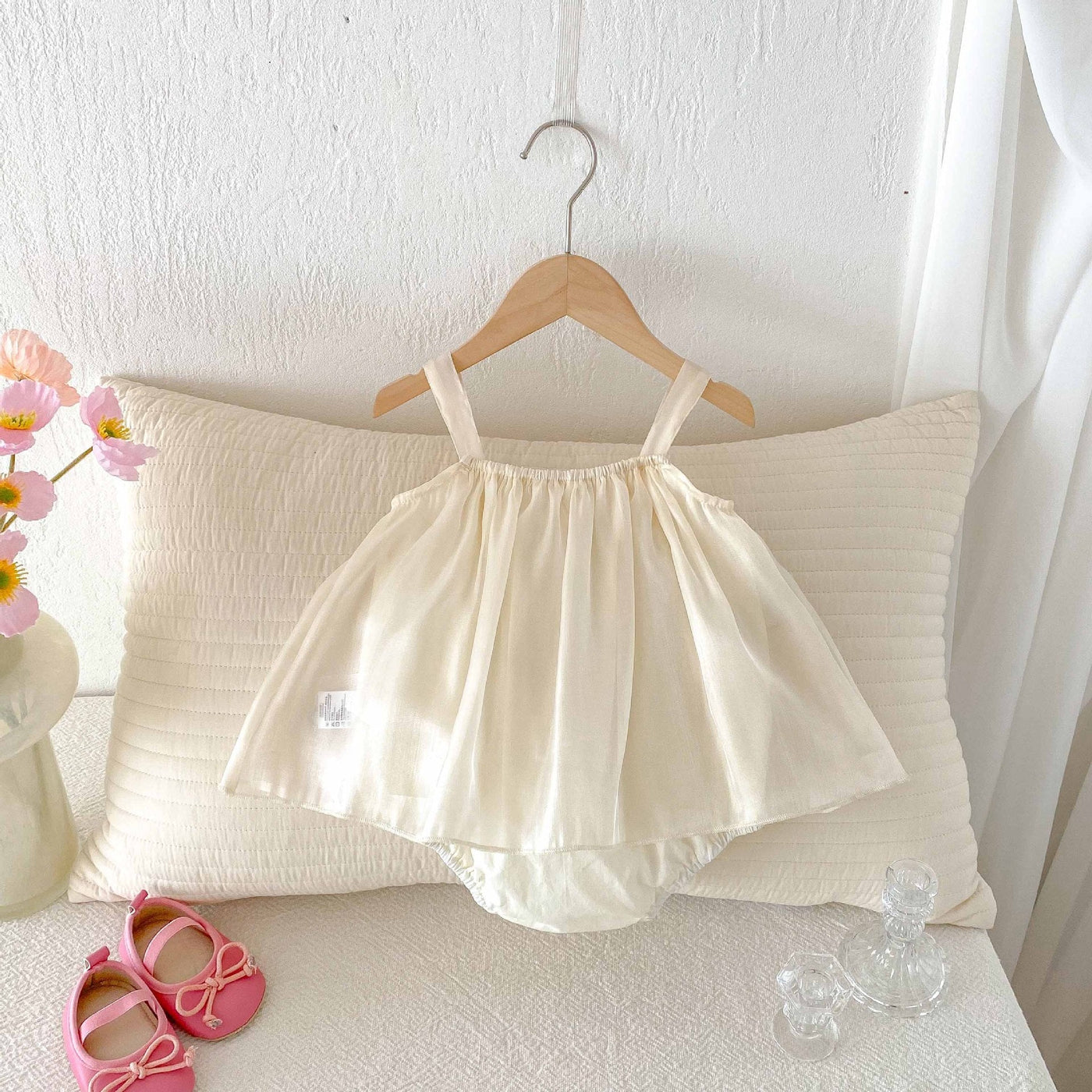 Summer Arrival Baby Girls Colorful Flowers Pattern Strap Onesies Chocolate Lily